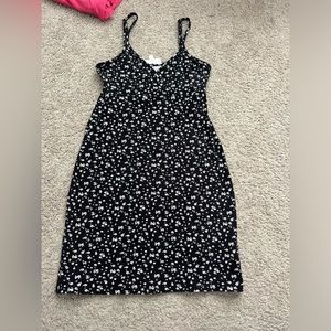Tight XS body on dress with a v-neck